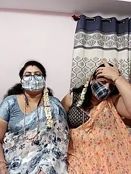 Snapshot of Kannadasexywifes chatting on 07/01/26, 12:18 Kannadasexywifes online show from 07/01/26, 12:18