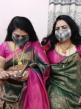Snapshot of Kannadasexywifes chatting on 07/05/26, 05:09 Kannadasexywifes online show from 07/05/26, 05:09