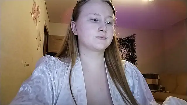 AnikaLipps online show from 03/07/26, 04:42