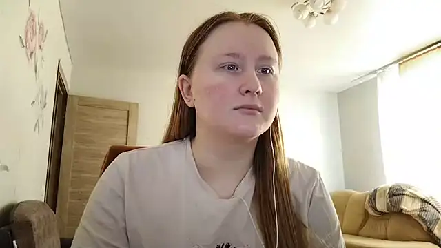 AnikaLipps online show from 05/17/26, 12:45
