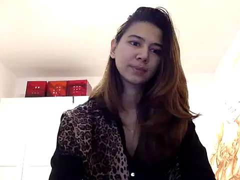 KiraVixenSweet online show from 02/22/26, 02:59