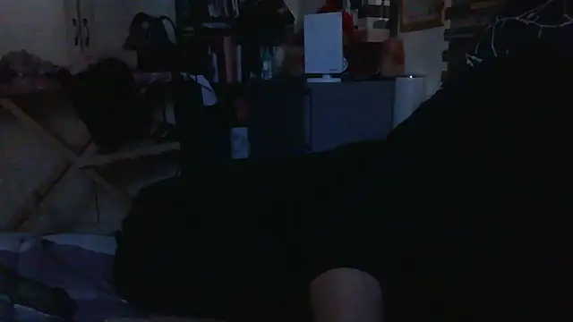 Snapshot of luanahot1 chatting on 02/26/26, 11:42 luanahot1 online show from 02/26/26, 11:42