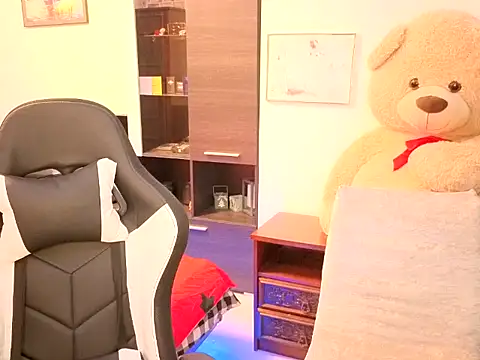 Germanyhot19 online show from 05/19/26, 03:40