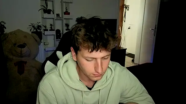 Germanyhot19 online show from 06/15/26, 08:27