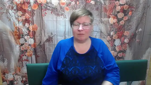 Snapshot of RadaChudna chatting on 05/16/26, 05:12 RadaChudna online show from 05/16/26, 05:12
