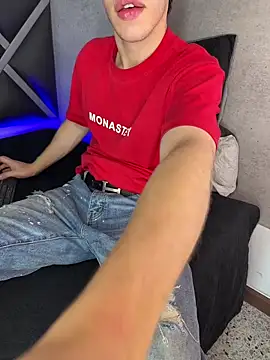 Snapshot of Lucian-greyy chatting on 02/22/26, 06:02 Lucian-greyy online show from 02/22/26, 06:02