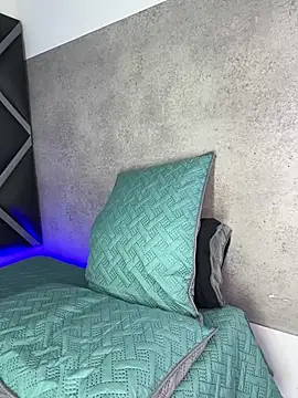 Snapshot of Lucian-greyy chatting on 02/24/26, 04:10 Lucian-greyy online show from 02/24/26, 04:10