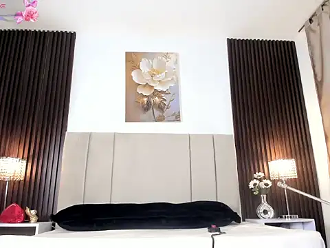 Snapshot of _MiLa_Dyva chatting on 02/25/26, 03:54 MiLa Dyva online show from 02/25/26, 03:54