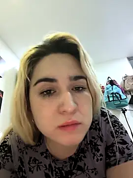 violet-grey online show from 04/16/26, 01:39