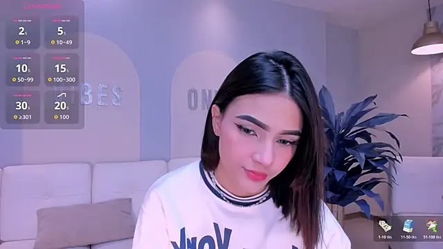 CarolineEvans x online show from 03/13/26, 03:57