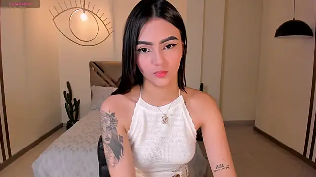 CarolineEvans x online show from 03/14/26, 07:30