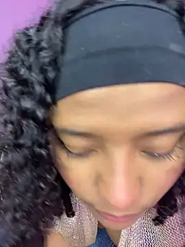 Snapshot of canelaa_sweet5 chatting on 03/04/26, 03:34 canelaa sweet5 online show from 03/04/26, 03:34