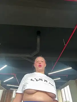 Sofi Collinss online show from 03/05/26, 08:16