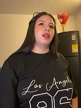 Sofi Collinss online show from 04/08/26, 11:48