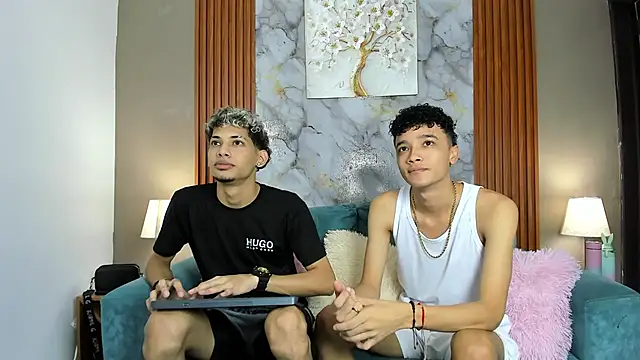 Snapshot of YOUNG_BOYS_HELL chatting on 02/24/26, 01:14 YOUNG BOYS HELL online show from 02/24/26, 01:14