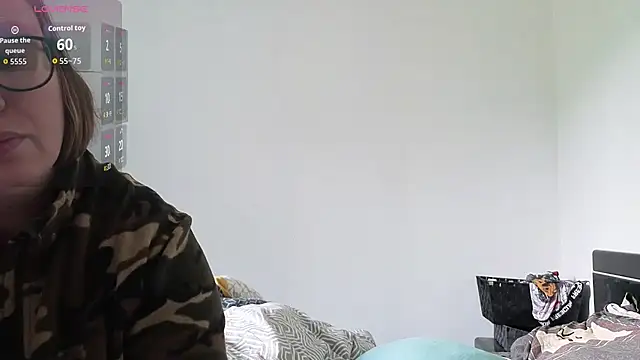 Snapshot of LittleMistys chatting on 03/07/26, 03:53 LittleMistys online show from 03/07/26, 03:53