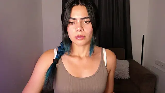 sexxylady11  online show from 04/15/26, 11:16