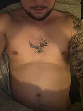 Snapshot of derallerechte001 chatting on 02/28/26, 11:39 derallerechte001 online show from 02/28/26, 11:39