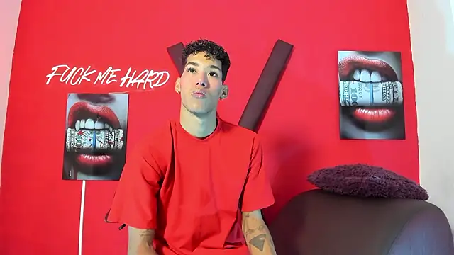 GREEN BOYS online show from 03/14/26, 07:36