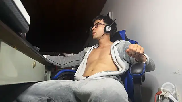 Snapshot of Rakhub chatting on 02/15/26, 03:58 Rakhub online show from 02/15/26, 03:58