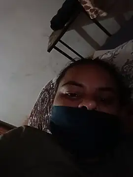 taniya0 online show from 04/15/26, 05:31