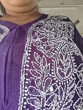 taniya0 online show from 07/09/26, 04:38