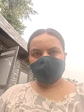 taniya0 online show from 08/01/26, 03:28