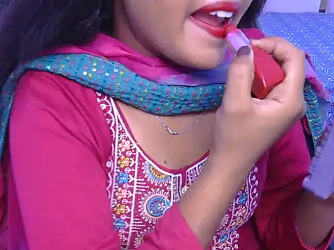 Snapshot of its-taniya chatting on 06/19/26, 03:55 its-taniya online show from 06/19/26, 03:55