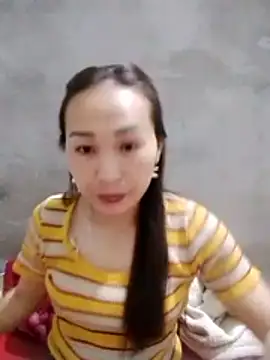 Snapshot of Thobaby112 chatting on 02/25/26, 12:31 Thobaby112 online show from 02/25/26, 12:31