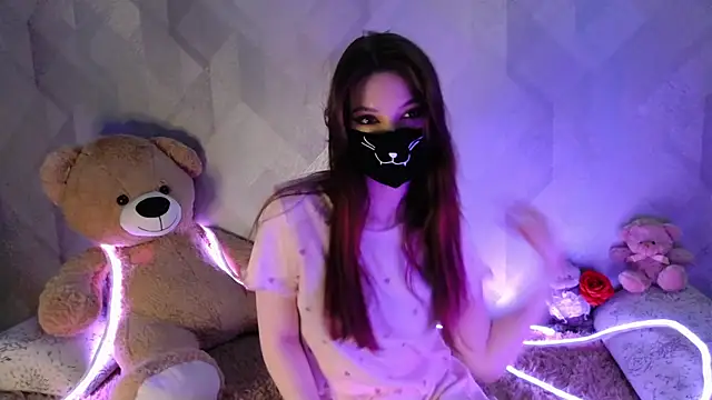 Snapshot of llonaMask chatting on 02/27/26, 08:36 llonaMask online show from 02/27/26, 08:36