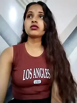 samayra1144 online show from 03/04/26, 10:54