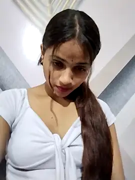 samayra1144 online show from 03/18/26, 12:08