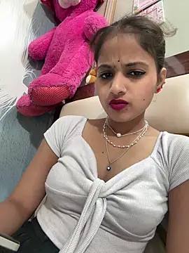 samayra1144 online show from 04/03/26, 07:50