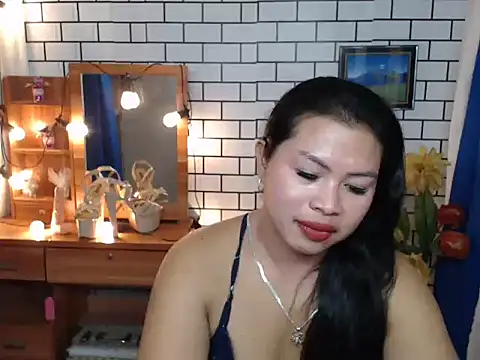 Snapshot of LovelyJessaXX chatting on 03/07/26, 12:35 LovelyJessaXX online show from 03/07/26, 12:35