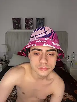 Snapshot of YourFavouriteTwink chatting on 02/26/26, 02:05 YourFavouriteTwink online show from 02/26/26, 02:05