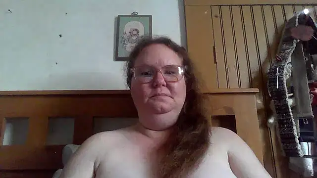 naughty queen1 online show from 04/22/26, 07:26