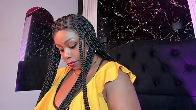 Snapshot of Zalikka chatting on 03/04/26, 10:43 Zalikka online show from 03/04/26, 10:43