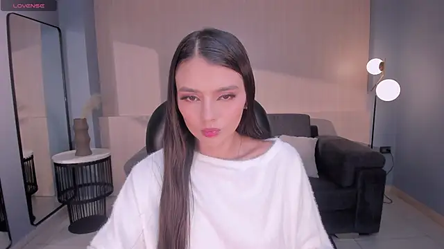 JulietteMoreau online show from 04/03/26, 08:07