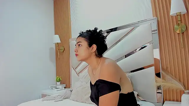  Curly Beauty online show from 02/23/26, 02:36