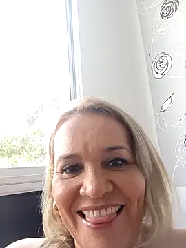 Snapshot of charlotte_milf30 chatting on 02/28/26, 07:04 charlotte milf30 online show from 02/28/26, 07:04