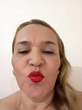 charlotte milf30 online show from 03/15/26, 02:17