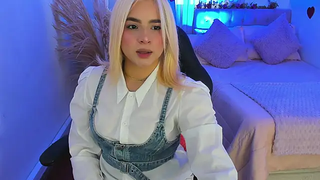 Snapshot of BarbieHannaB_ chatting on 02/18/26, 07:21 BarbieHannaB online show from 02/18/26, 07:21