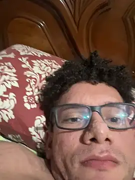 Valentinacouple online show from 06/10/26, 04:34