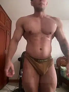 Valentinacouple online show from 06/10/26, 04:39
