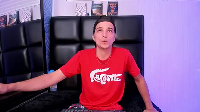 Snapshot of bad_boy_cum_ chatting on 02/19/26, 05:47 bad boy cum online show from 02/19/26, 05:47