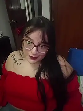 daphneev online show from 05/08/26, 10:48