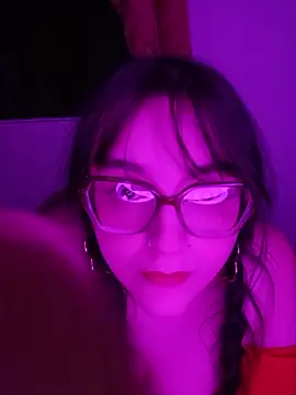 daphneev online show from 05/20/26, 12:17