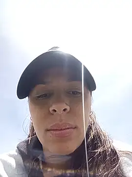 kiki milu online show from 05/16/26, 04:39