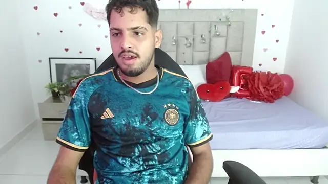 mister fox723 online show from 02/25/26, 04:44