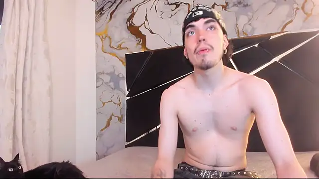 Couple In Heat online show from 03/28/26, 07:46